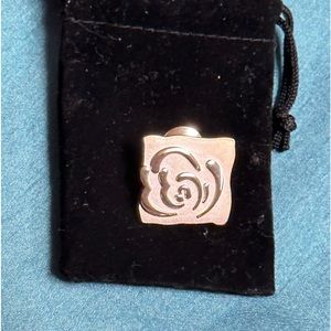 Home interiors and gifts silver pin with logo